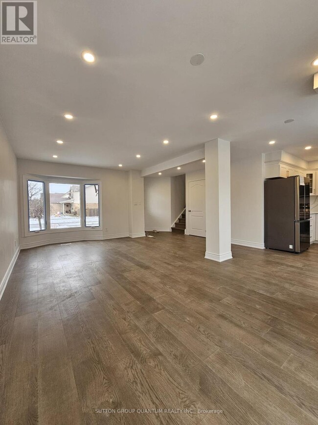 property at 2084 Hunt Crescent