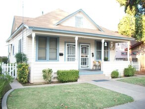 445 W 23rd St in Merced, CA - Building Photo - Building Photo