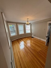 107.5 Elm St in Amesbury, MA - Building Photo - Building Photo