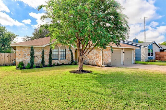property at 12101 Wander Ln