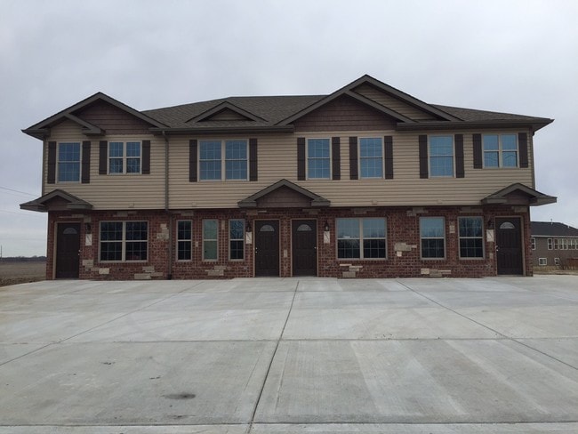 property at 10527 Ellis Rd