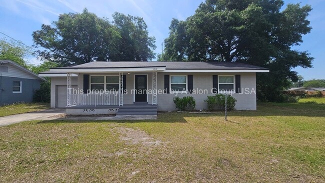property at 3018 Donna Dr