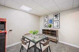 22051 W Taylor Rd in Romeoville, IL - Building Photo - Building Photo