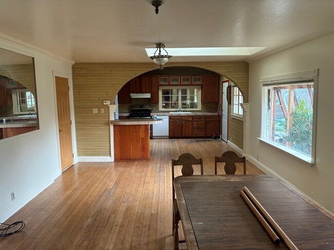 property at 3260 West End Rd