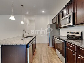 308 Bering Ln in Summerville, SC - Building Photo - Building Photo