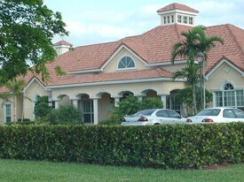 2028 Alta Meadows Ln in Delray Beach, FL - Building Photo