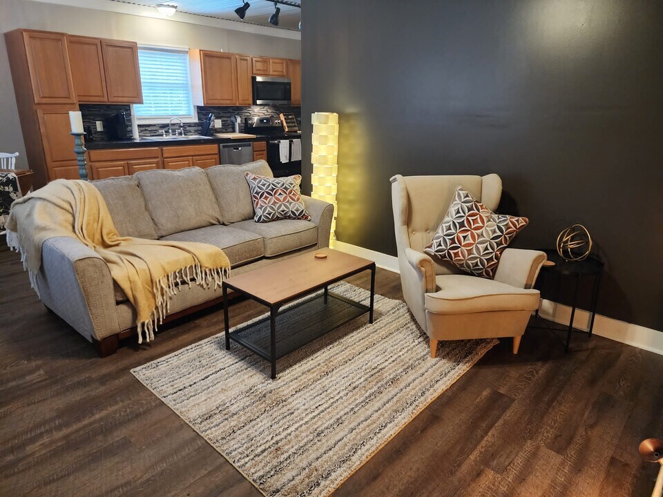 118 Blyth Rd, Unit 118 Front in Greenwood, SC - Foto de edificio