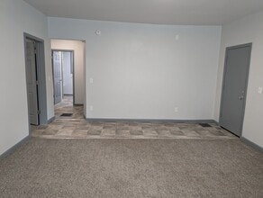 473 Walnut St in Meadville, PA - Building Photo - Building Photo