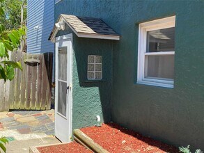549 E Chester St in Long Beach, NY - Building Photo - Building Photo