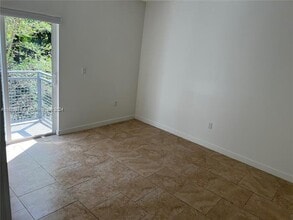 7939 W 2nd Ct in Miami Lakes, FL - Building Photo - Building Photo