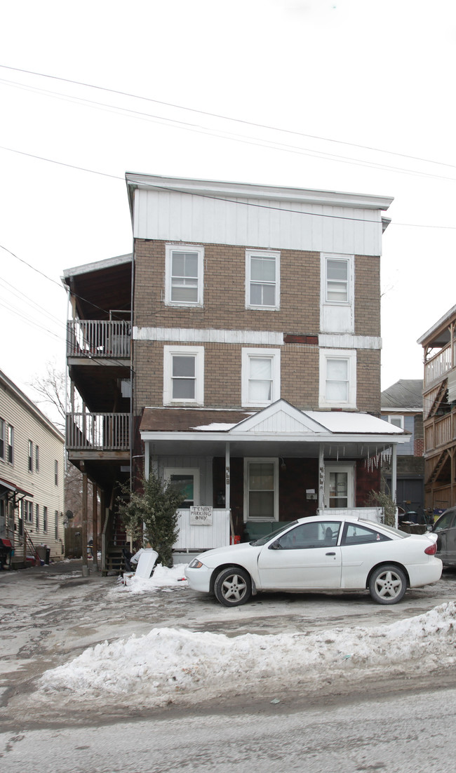 468 Fenn St in Pittsfield, MA - Building Photo - Building Photo