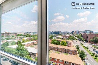 301 M St SW in Washington, DC - Building Photo - Building Photo