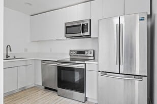 850 N Van Ness Ave, Unit 4 in Santa Ana, CA - Building Photo