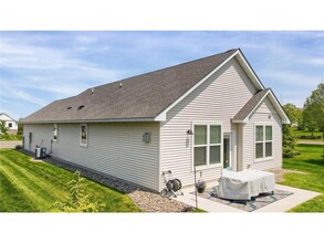 3311 Mulberry Bay in Woodbury, MN - Building Photo - Building Photo
