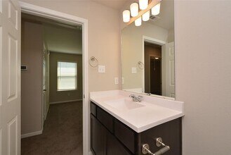 13327 Blair Gln in Houston, TX - Building Photo - Building Photo