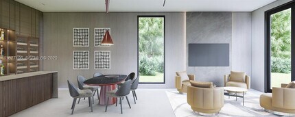 7740 School House Rd in Miami, FL - Building Photo - Building Photo