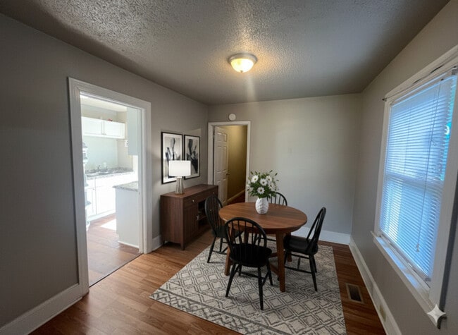 1256 Edgewood Rd in Charlotte, NC - Building Photo - Building Photo