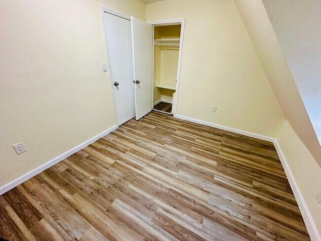 581 Madison Ave, Unit 1 in Elizabeth, NJ - Building Photo - Building Photo