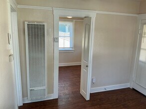 330 E River Ave in Orange, CA - Building Photo - Building Photo