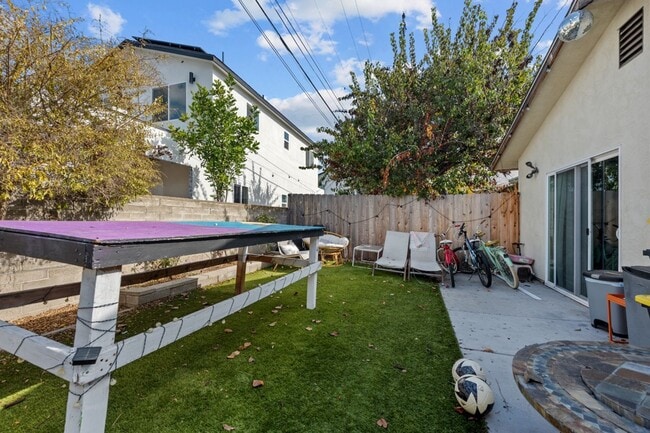 5508 Dorothy Dr