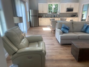 35 Nestlenook Dr in Middleboro, MA - Building Photo - Building Photo