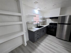 2806 Nettleton St in Houston, TX - Building Photo - Building Photo