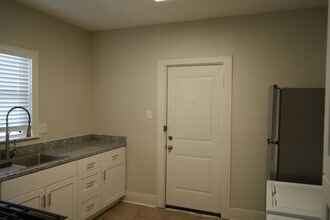 2324 20th St in Lubbock, TX - Building Photo - Building Photo