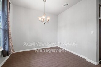 8908 Cattalo Ln in Austin, TX - Building Photo - Building Photo