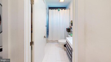 1155 S 15th St in Philadelphia, PA - Building Photo - Building Photo