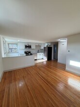 15 Remington Ave, Unit B in Mt Ephraim, NJ - Foto de edificio - Building Photo