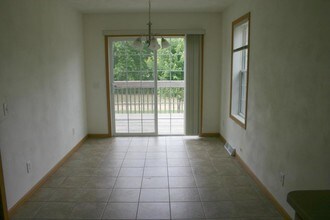 6689 Windsor Ridge Ln in Windsor, WI - Building Photo - Building Photo