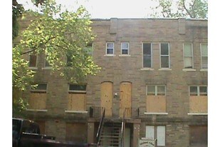 4141 E 6th St Apartments