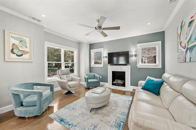 property at 5130 Vanderbilt Ave