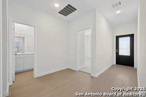 3513 scooter in San Antonio, TX - Building Photo - Building Photo