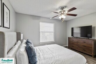 1919 W Tarrant Rd, Unit 2110 in Grand Prairie, TX - Building Photo - Building Photo