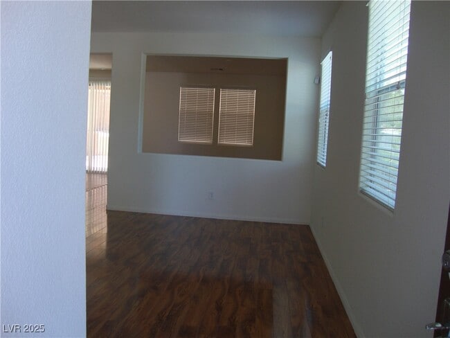 6529 Broad Oaks Ct in Las Vegas, NV - Building Photo - Building Photo