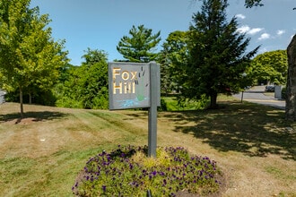 Fox Hill Condos in Ridgefield, CT - Building Photo - Building Photo