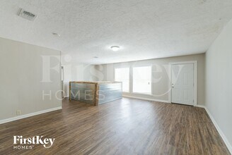 1 Midwood Cir in Conroe, TX - Building Photo - Building Photo