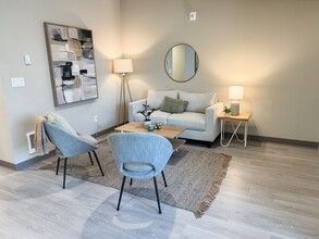 Swan Grove Apartments in Lakewood, WA - Building Photo - Building Photo