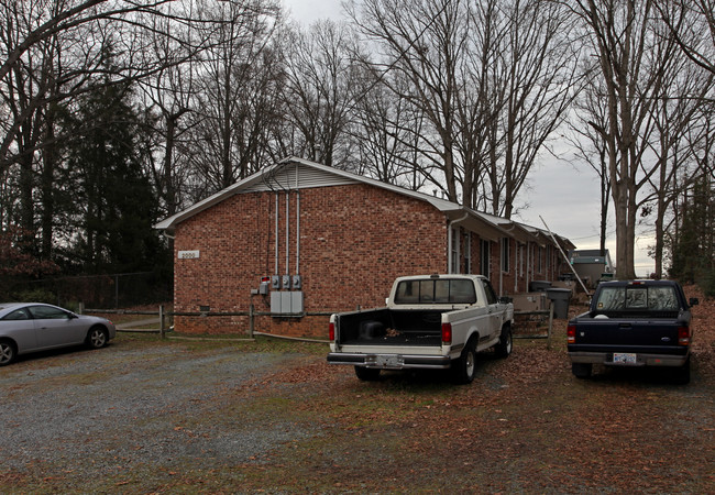 2000 Summey Ave in Charlotte, NC - Foto de edificio - Building Photo