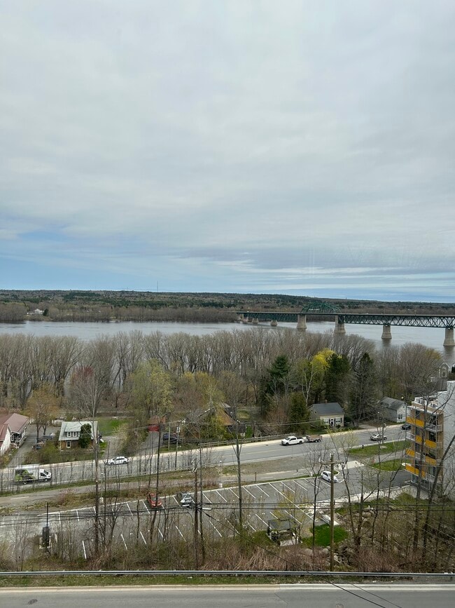 55 Forest Hill Rd in Fredericton, NB - Building Photo - Building Photo
