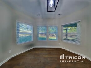 7662 Tanglewood Wy in Denver, NC - Foto de edificio - Building Photo