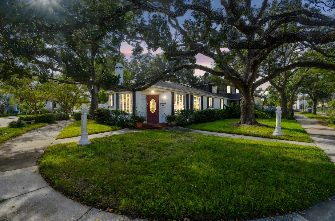 43 Aegean Ave in Tampa, FL - Building Photo