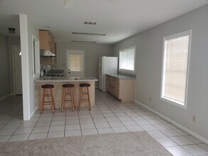 2301 N Parkwood Dr in Harlingen, TX - Building Photo - Building Photo