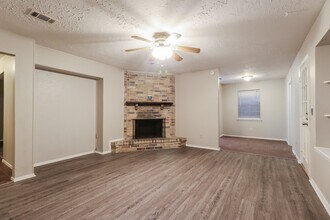 4322 Enchantedgate Dr in Spring, TX - Building Photo - Building Photo