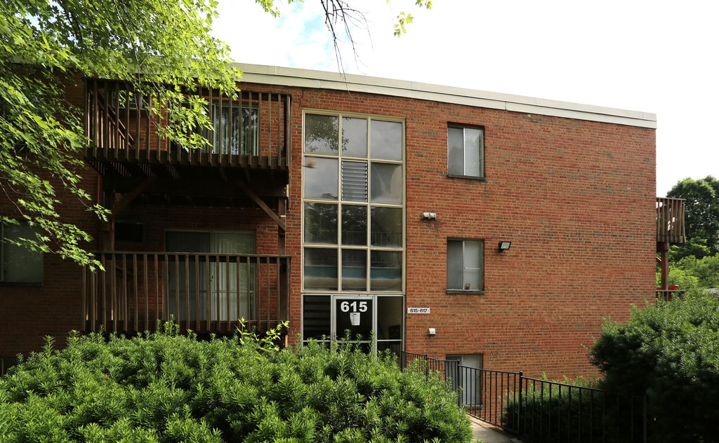 Clifton Colony Apartments in Cincinnati, OH