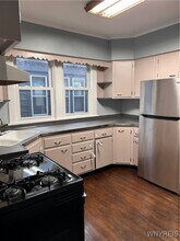17 Tacoma Ave in Buffalo, NY - Building Photo - Building Photo