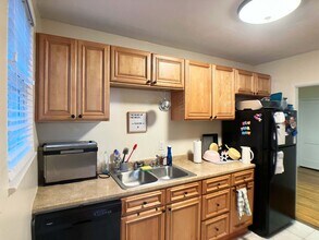 1607 NW 8th Ave in Gainesville, FL - Building Photo - Building Photo