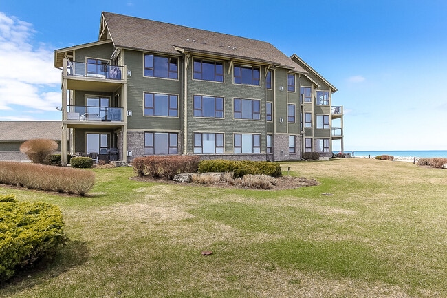 property at 550 Mariners Way