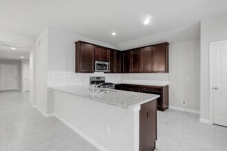 2130 Mirror Ridge Ct in Texas City, TX - Foto de edificio - Building Photo